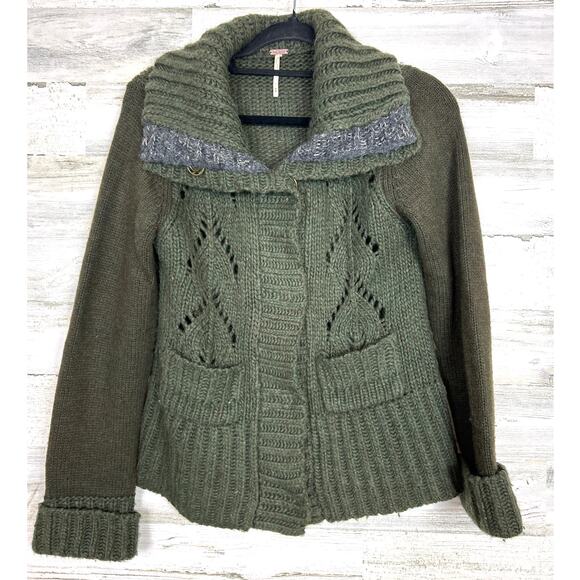Free People Women’s Medium Forest Green Chunky Wool Cardigan Sweater Y2K Boho - Picture 1 of 7